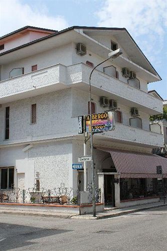Hotel Solaris Giulianova Eksteriør billede